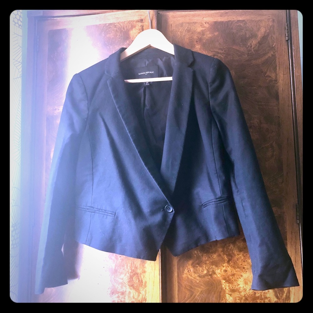 Banana Republic tuxedo style blazer